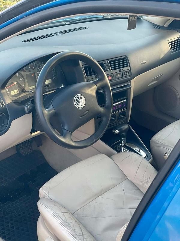 Gebraucht VW Bora 116 PS (85 kW) 2000 Blau Kombi