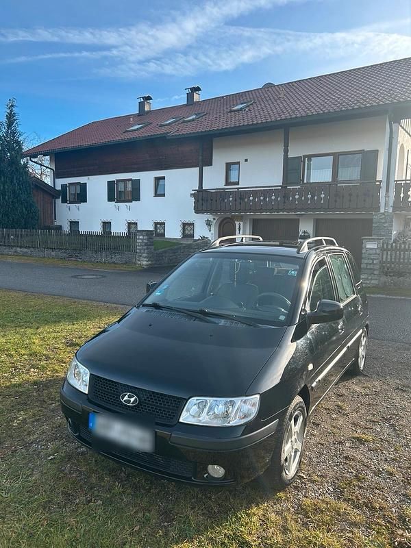 Schwarz Gebraucht 2008 Hyundai Matrix Van / Kleinbus | 2.999 € (Teuer) - Bild 1/4
