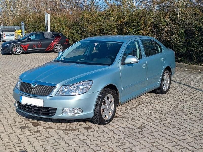 Second-hand Skoda Octavia Ambiente 102 CP (75 kW) 2010 Berlinǎ