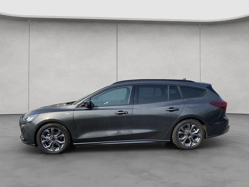 Gebraucht Ford Focus ST-Line X 116 PS (85 kW) 2025 Magnetic metallic Kombi