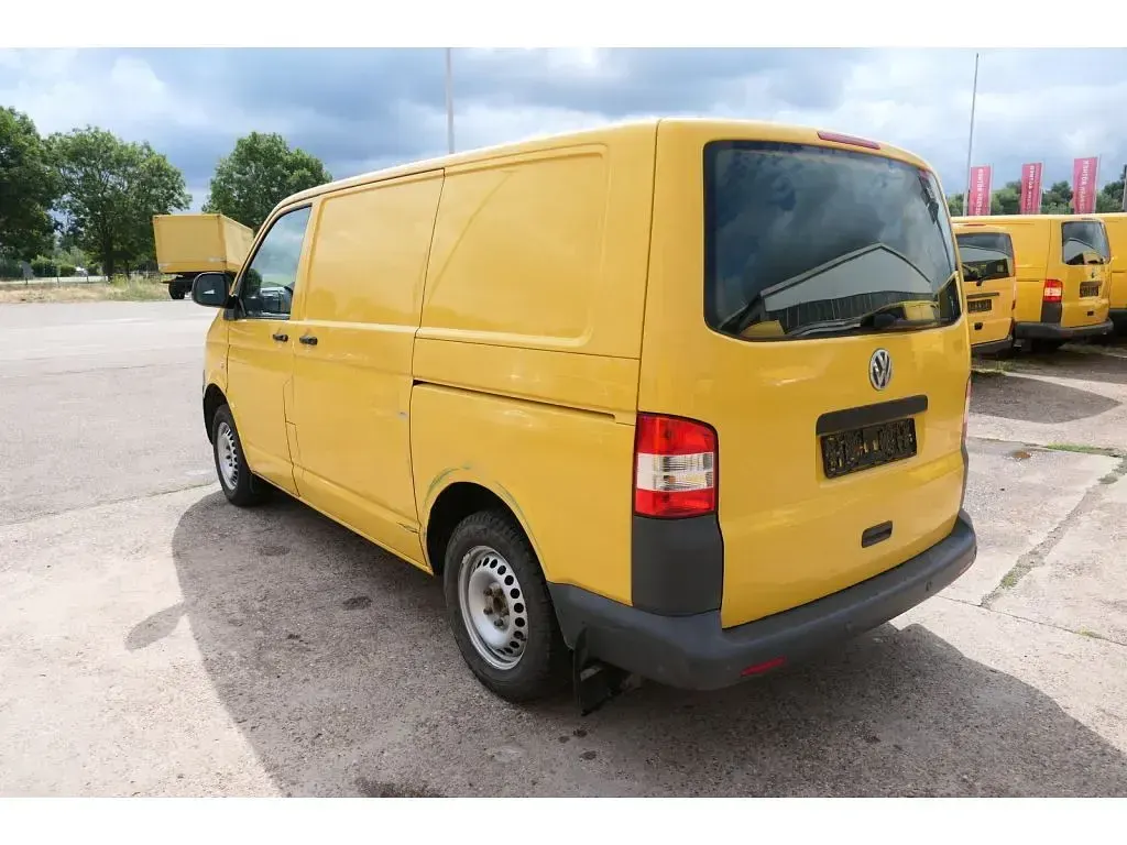 Gebraucht VW Transporter 84 PS (61 kW) 2011 Ginstergelb r1032 Van