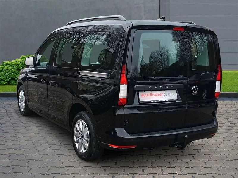 Gebraucht VW Caddy Life 102 PS (75 kW) 2026 Deep black perleffekt Van / Kleinbus
