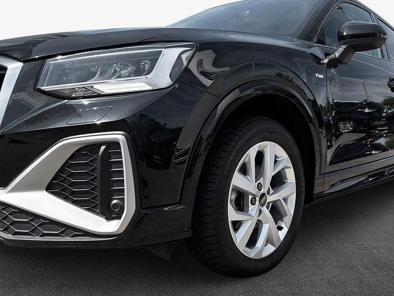 Gebraucht Audi Q2 S-Line 150 PS (110 kW) 2023 Schwarz SUV