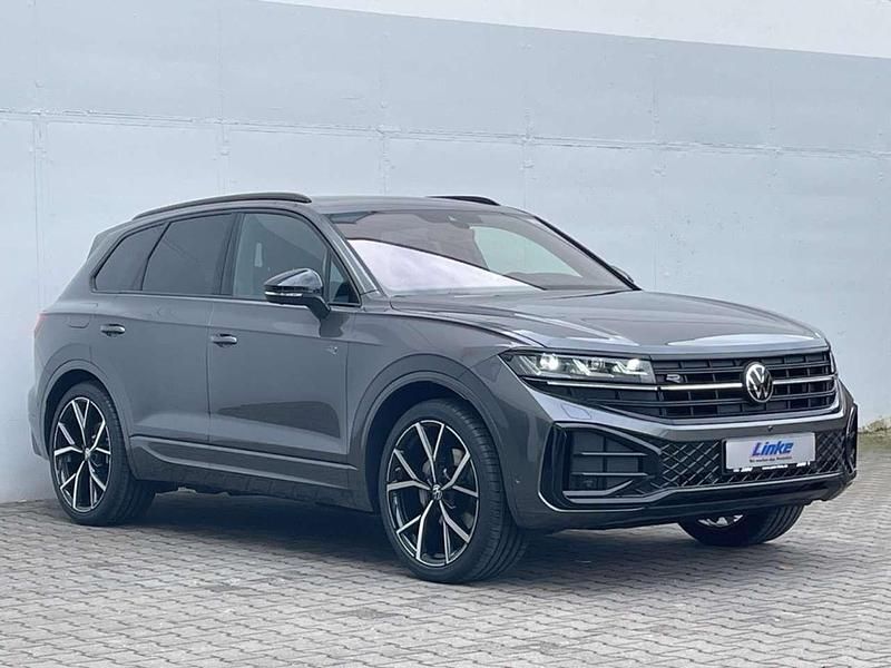 Neu VW Touareg Edition 286 PS (210 kW) 2026 Siliziumgrau metallic SUV