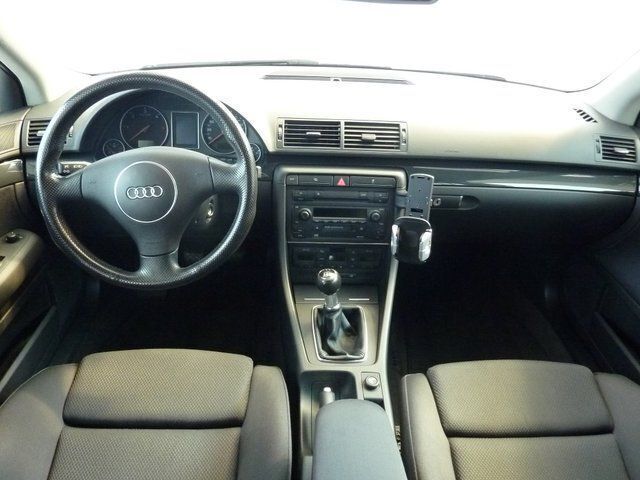 Gebraucht Audi A4 101 PS (74 kW) 2004 Silber metallic Kombi