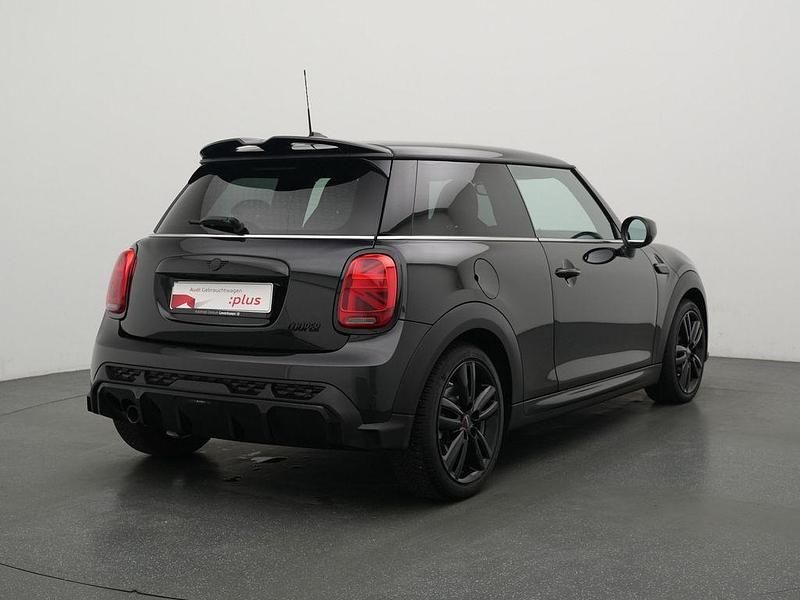 Gebraucht Mini John Cooper Works 136 PS (100 kW) 2022 Midnight black Kleinwagen