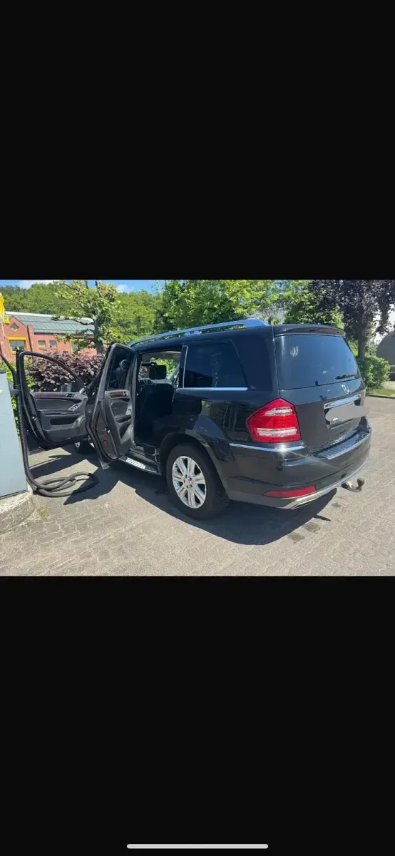 Gebraucht Mercedes GL450 AMG 306 PS (225 kW) 2010 Schwarz SUV