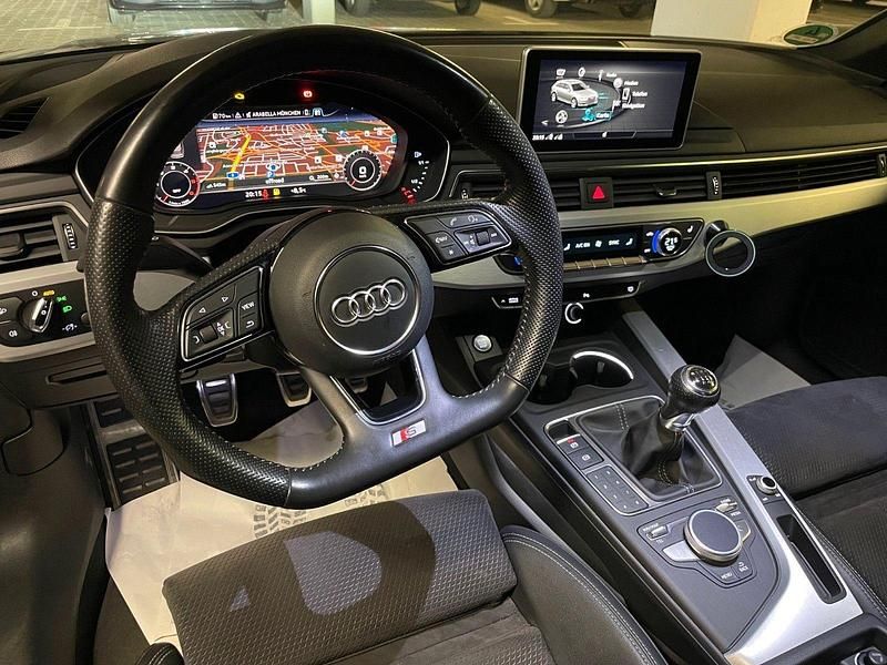 Gebraucht Audi A4 Sport 150 PS (110 kW) 2017 Grau Kombi