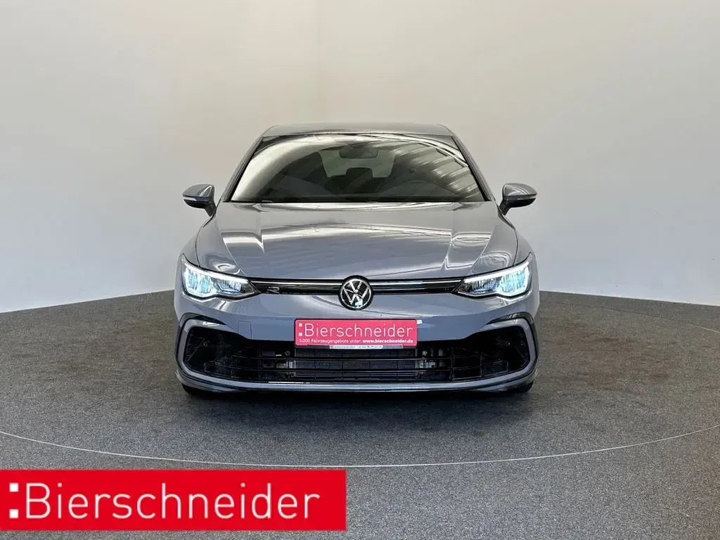 Gebraucht VW Golf VIII R-line 150 PS (110 kW) 2024 Grau Limousine