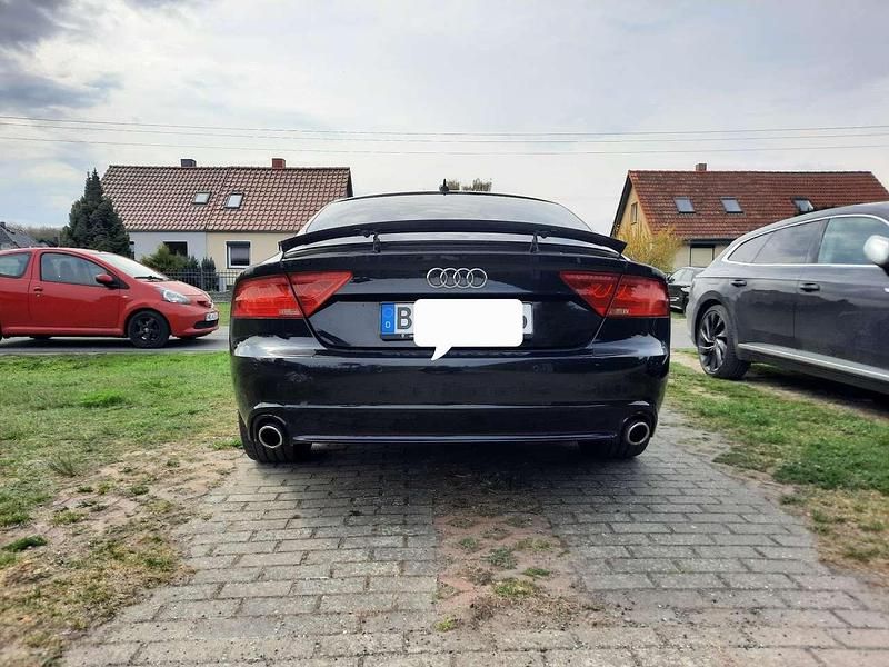 Gebraucht Audi A7 S-Line 204 PS (150 kW) 2012 Schwarz Kleinwagen