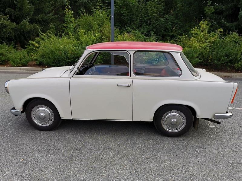 Weiß Gebraucht 1969 Trabant 601 Kleinwagen | 5.500 € - Bild 1/4