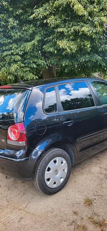 Schwarz Gebraucht 2008 VW Polo Kleinwagen | 2.458 € (Fairer Preis) - Bild 1/4