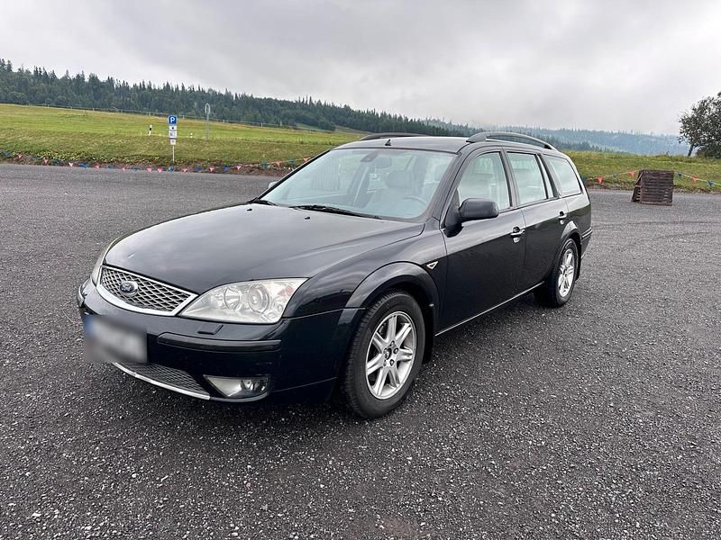 Gebraucht Ford Mondeo Ghia 131 PS (96 kW) 2006 Schwarz Kombi