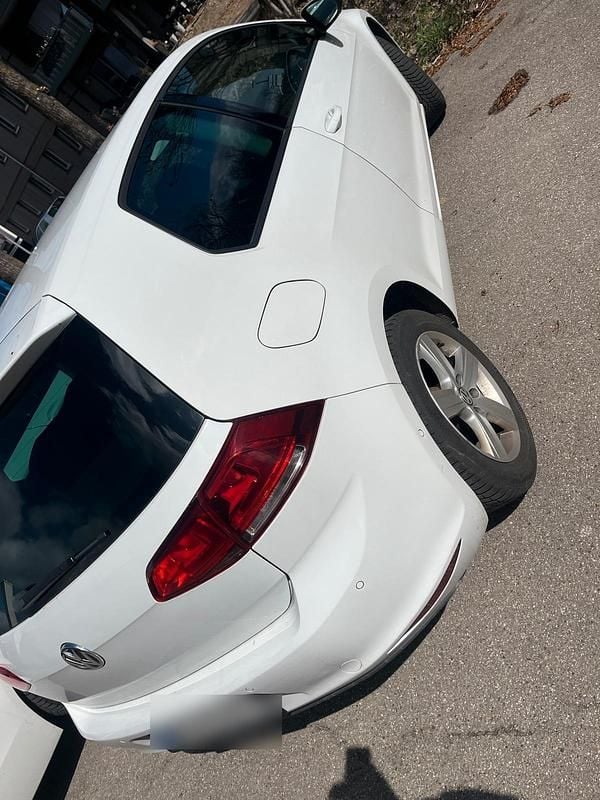 Gebraucht VW Golf VII 140 PS (102 kW) 2013 Weiß Limousine