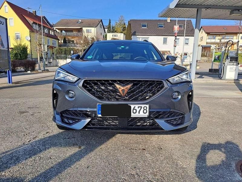 Grau Gebraucht 2022 Cupra Formentor SUV | 27.500 € (Teuer) - Bild 1/4