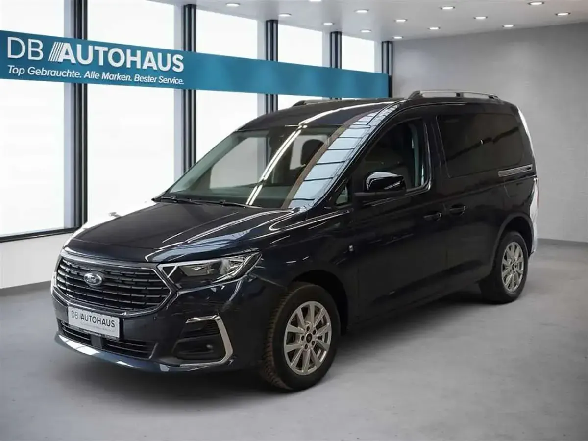 Gebraucht Ford Tourneo Connect Titanium 102 PS (75 kW) 2024 Van / Kleinbus