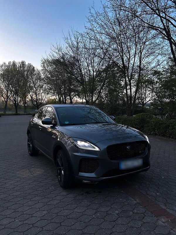 Gebraucht Jaguar E-Pace R-Dynamic 300 PS (220 kW) 2019 Grau SUV