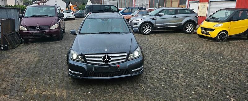 Grau Gebraucht 2012 Mercedes C350 Kombi | 4.300 € (Superpreis) - Bild 1/4