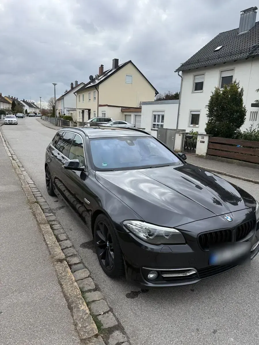Second-hand BMW 520 Luxury Line 190 CP (139 kW) 2016 Gri Break