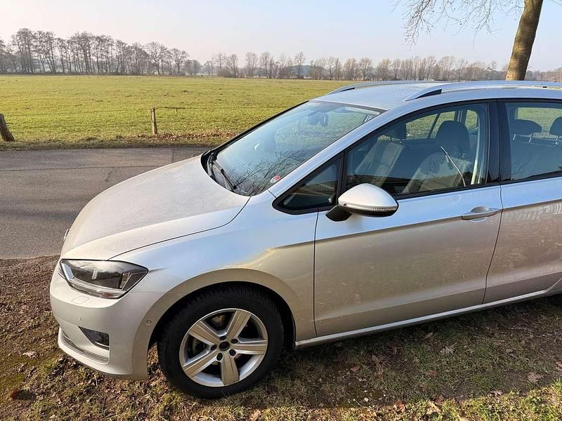 Gebraucht VW Golf VII LOUNGE 125 PS (91 kW) 2014 Silber Kombi