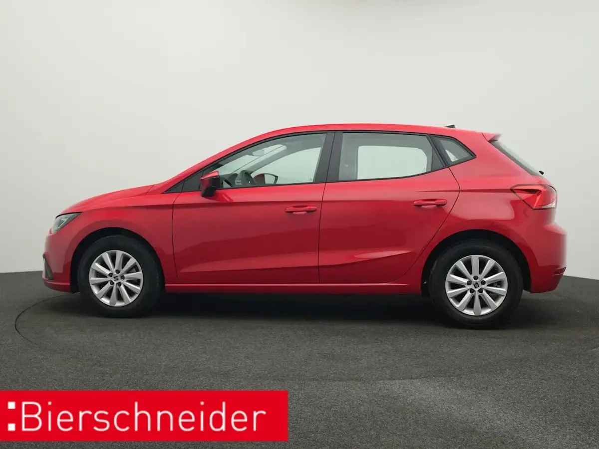Gebraucht Seat Ibiza Style 110 PS (80 kW) 2022 Rot Limousine