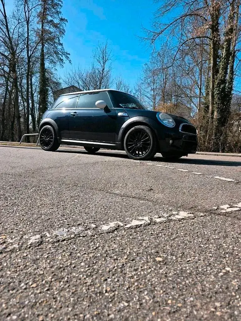 Gebraucht Mini Cooper 174 PS (127 kW) 2007 Schwarz Kleinwagen