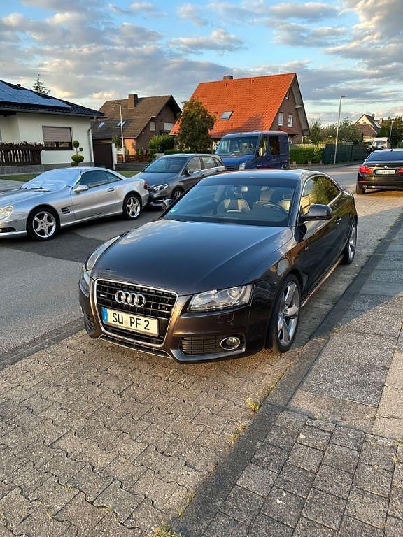 Gebraucht Audi A5 Sport 265 PS (194 kW) 2010 Schwarz Coupé