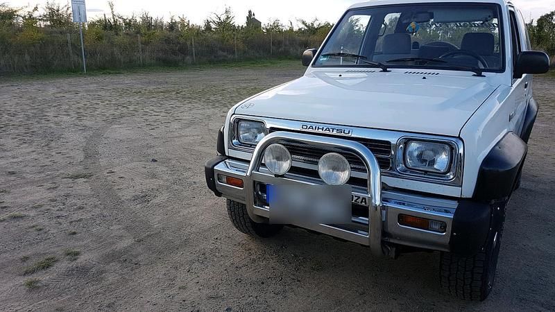 Gebraucht Daihatsu Feroza 1993 Weiß SUV