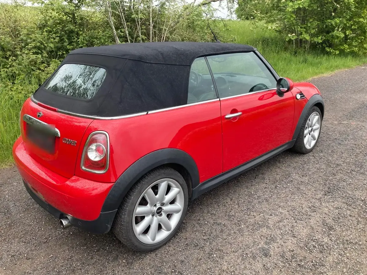 Used Mini Cooper Cabriolet 122 HP (89 kW) 2013 Red Cabriolet