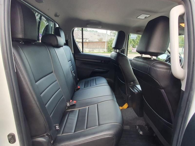 Gebraucht Toyota HiLux Style 150 PS (110 kW) 2020 Weiß Abholung