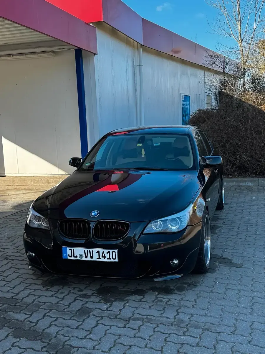 Gebraucht BMW 530 218 PS (160 kW) 2003 Schwarz Limousine