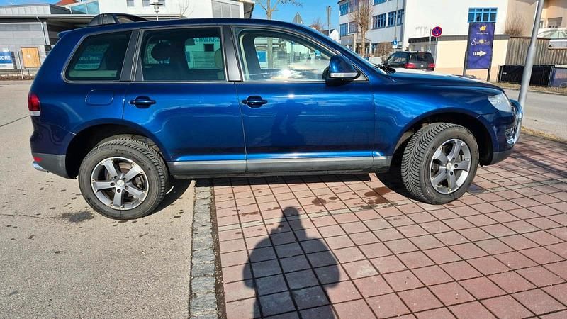 Używany VW Touareg 2009 Niebieski SUV