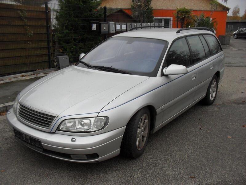 Silber Gebraucht 2002 Opel Omega Kombi | 999 € (Superpreis) - Bild 1/4