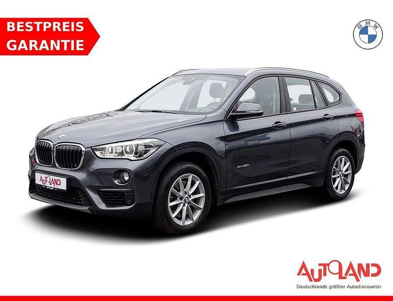 Grau Gebraucht 2016 BMW X1 Advantage SUV | 21.990 € (Etwas zu teuer) - Bild 1/4