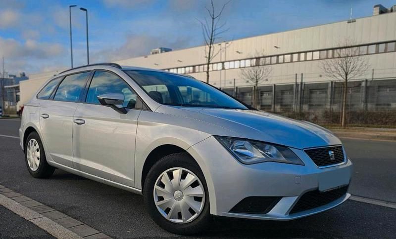 Gebraucht Seat Leon 86 PS (63 kW) 2016 Silber Kombi