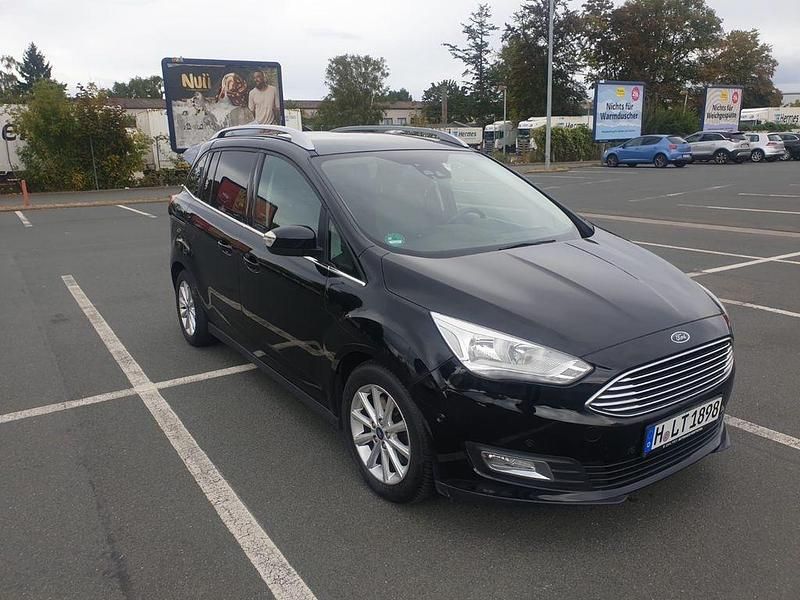 Schwarz Gebraucht 2018 Ford C-MAX Titanium Van / Kleinbus | 12.500 € - Bild 1/4