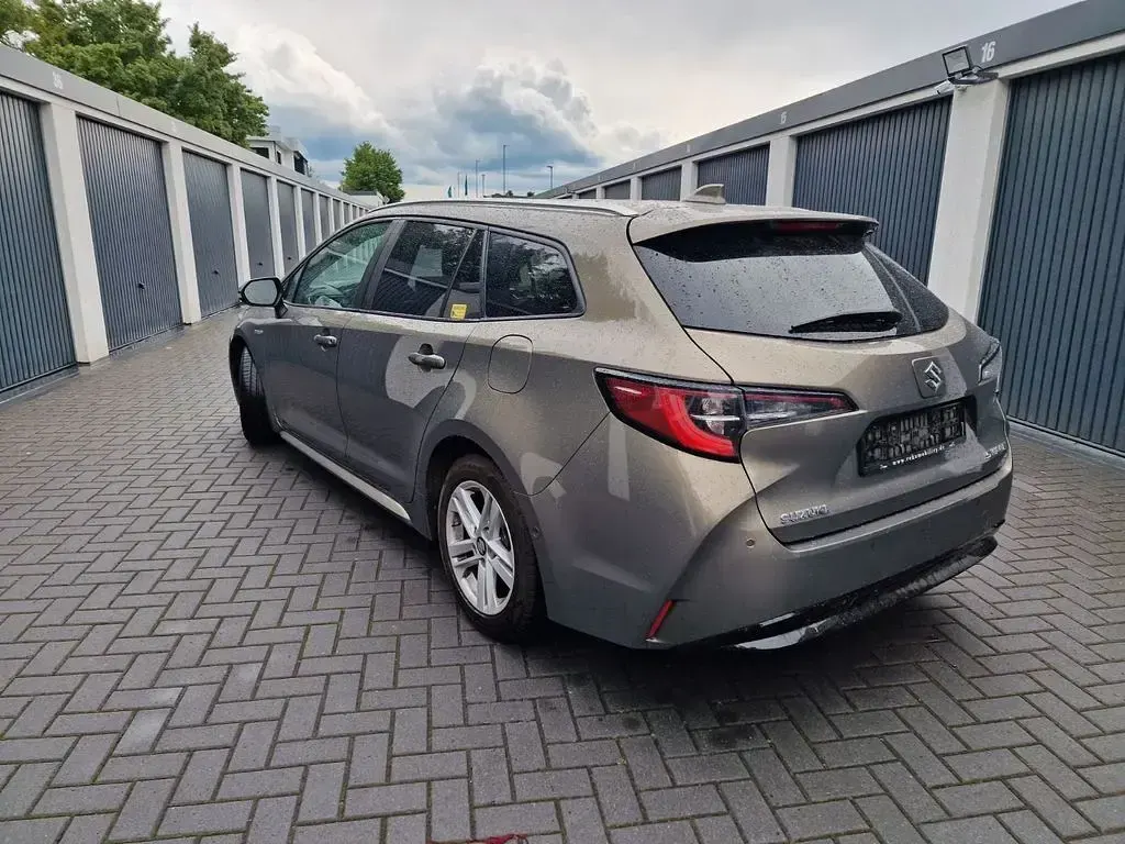 Gebraucht Suzuki Swace Comfort+ 122 PS (89 kW) 2021 Braun Kombi