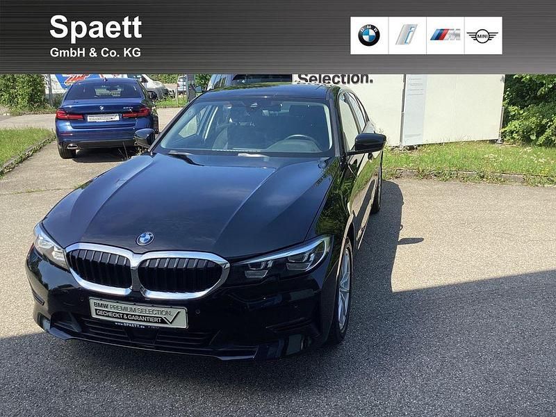 Schwarz ii Gebraucht 2021 BMW 320 Advantage Limousine | 31.885 € (Etwas zu teuer) - Bild 1/4