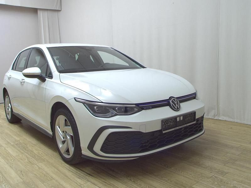 Gebraucht VW Golf VIII GTE 245 PS (180 kW) 2022 Weiss Limousine
