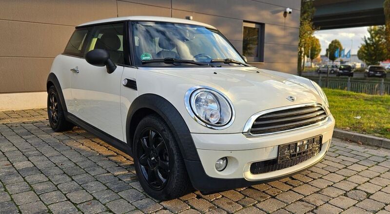 Weiß Gebraucht 2009 Mini ONE Kleinwagen | 3.250 € (Superpreis) - Bild 1/4