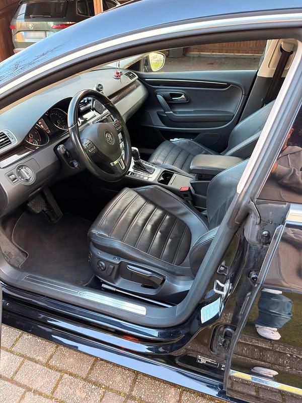 Usata VW CC 170 CV (125 kW) 2012 Nero Berlina