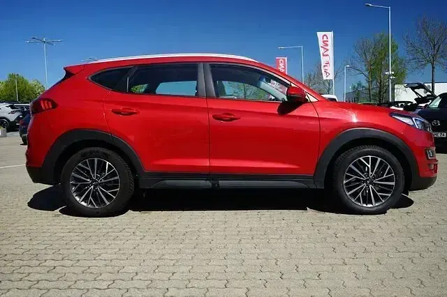 Gebraucht Hyundai Tucson Select 177 PS (130 kW) 2019 Rot SUV