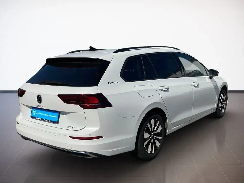Second-hand VW Golf VIII Goal 150 CP (110 kW) 2025 Alb Break