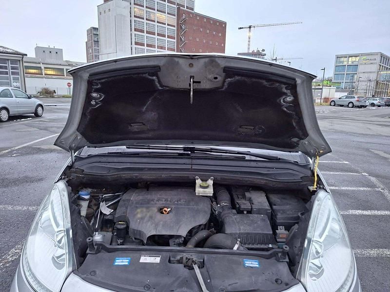 Gebraucht Citroën Grand C4 Picasso 150 PS (110 kW) 2012 Silber Van / Kleinbus