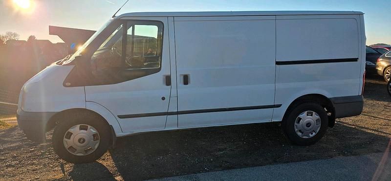 Gebraucht Ford Transit 125 PS (91 kW) 2013 Weiß Limousine