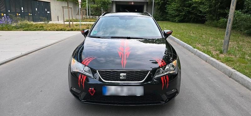 Usata Seat Leon 105 CV (77 kW) 2014 Nero Station wagon