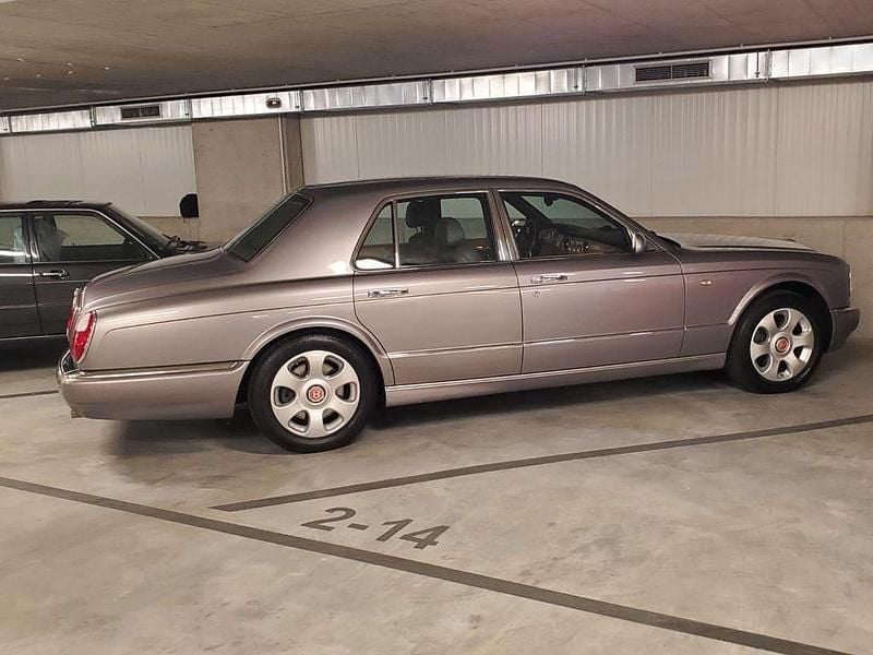 Second-hand Bentley Arnage 405 CP (297 kW) 2001 Gri Berlinǎ