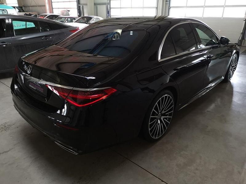 Gebraucht Mercedes S500 449 PS (330 kW) 2023 Schwarz Limousine