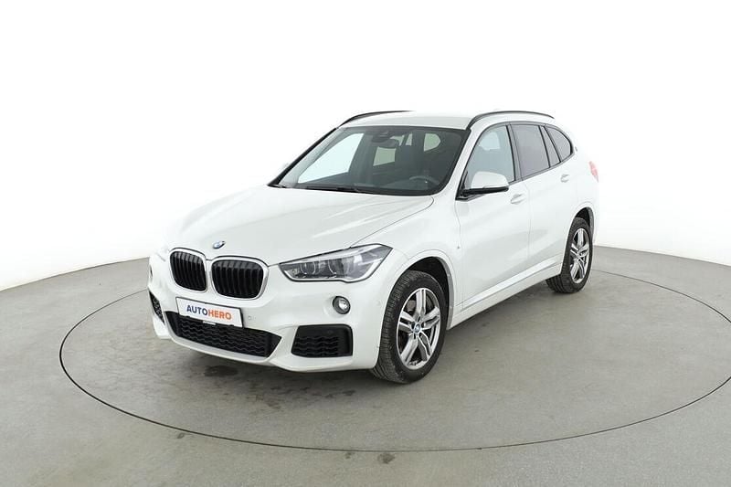 Weiß Gebraucht 2018 BMW X1 M Sport SUV | 22.990 € (Fairer Preis) - Bild 1/3