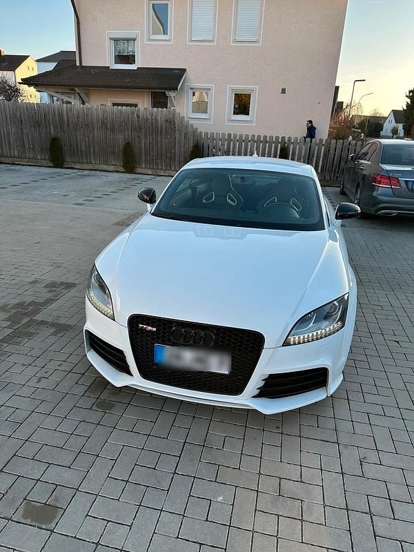 Weiß Gebraucht 2010 Audi TT RS Coupé | 22.500 € (Fairer Preis) - Bild 1/4